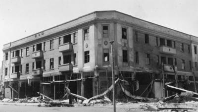 Damage to the E & D building after the earthquake