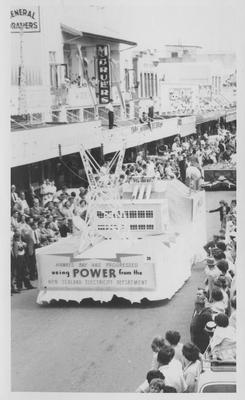 Hawke's Bay Centennial parade, Electricity Department float