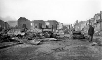 View down Tennyson Street, Napier