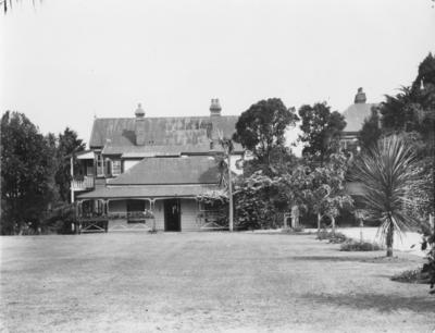 House, Napier Terrace, Napier; Stedman, Nelson; 51/70