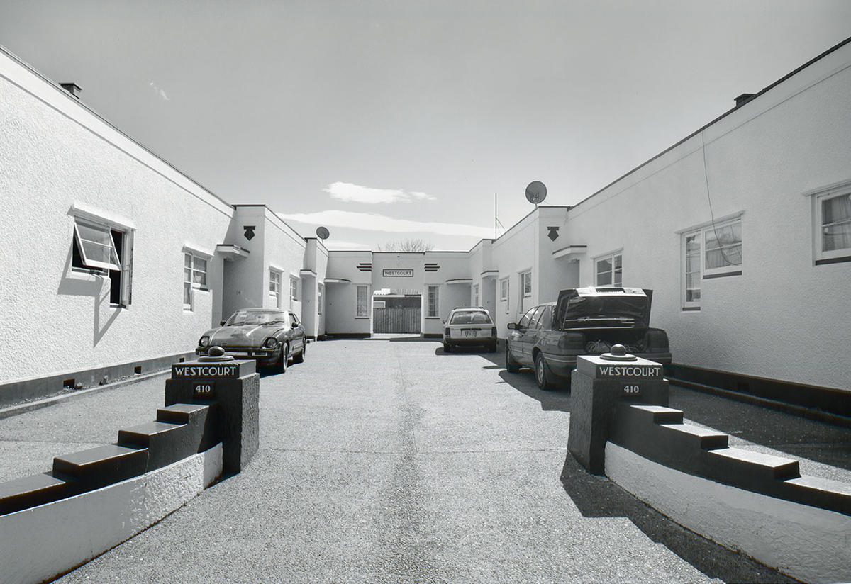 Flats, 410 Nelson Street, Hastings MTG Hawkes Bay