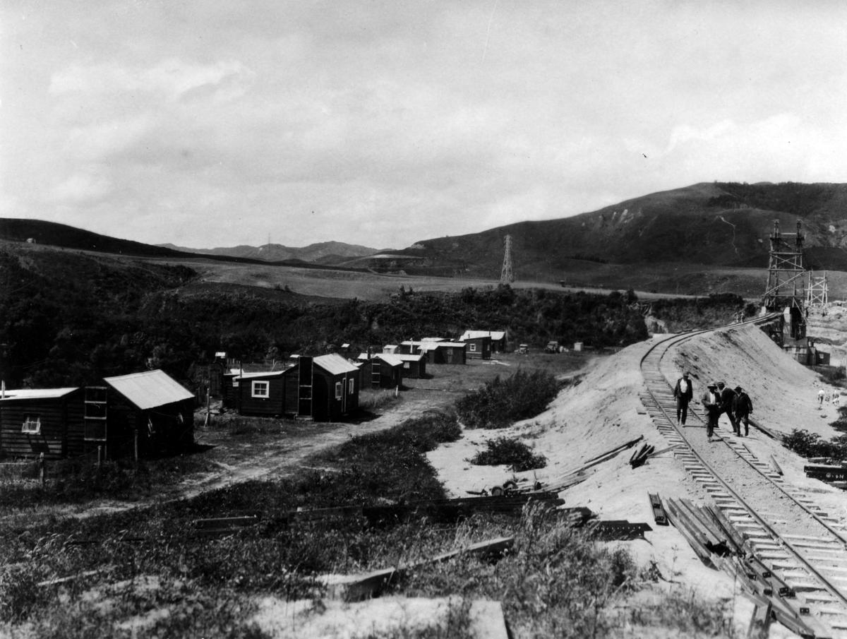 Railway line, Hawke's Bay MTG Hawkes Bay